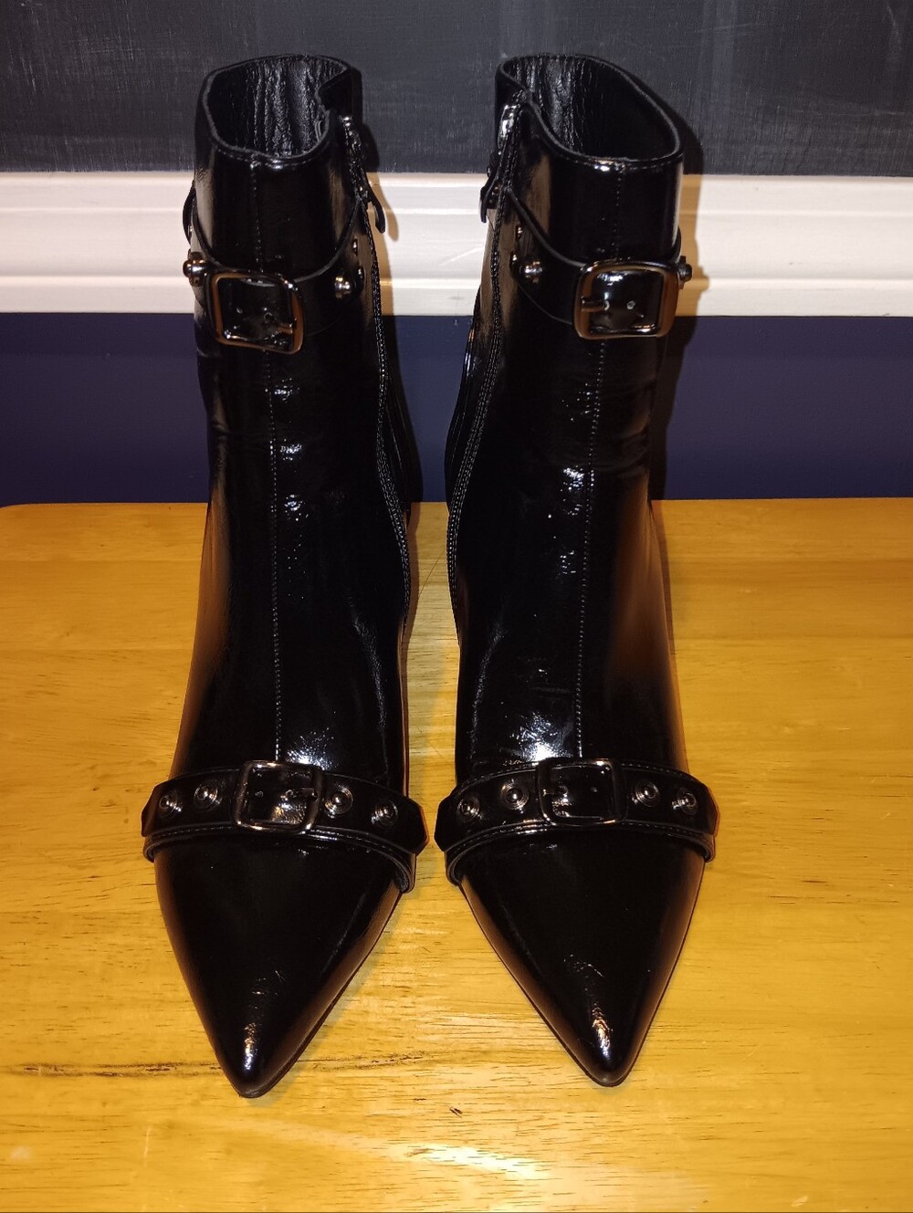 Easyfox Patent Leather Heeled Ankle Boots Size 6.5